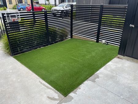 Charming 2BR Townhouse in Petone - Photo 5