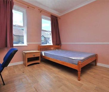 Walnut Tree Close, Guildford, Surrey, GU1 - Photo 2