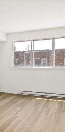 1 CH - 1 SDB - Montréal - $1,145 /mo - Photo 1