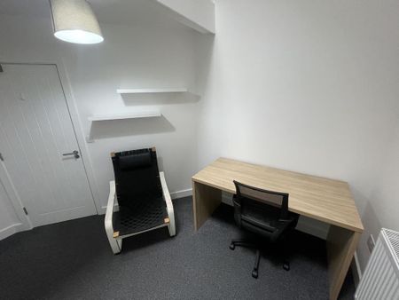 9 bedroom house share to rent - Photo 4