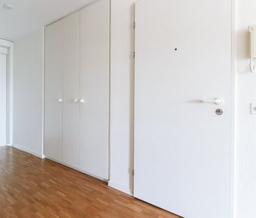 3.5-Zimmerwohnung mit schöner Aussicht - Foto 4