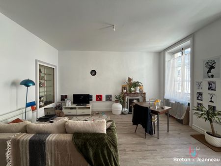 Location Appartement 2 pièces 42m² - Photo 2