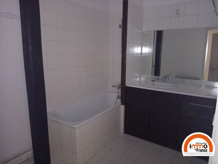 Location Appartement 4 pièces 96m² - Photo 5