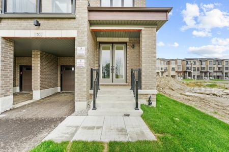 For Lease - 70 Thule Street, Vaughan, Ontario - Photo 3