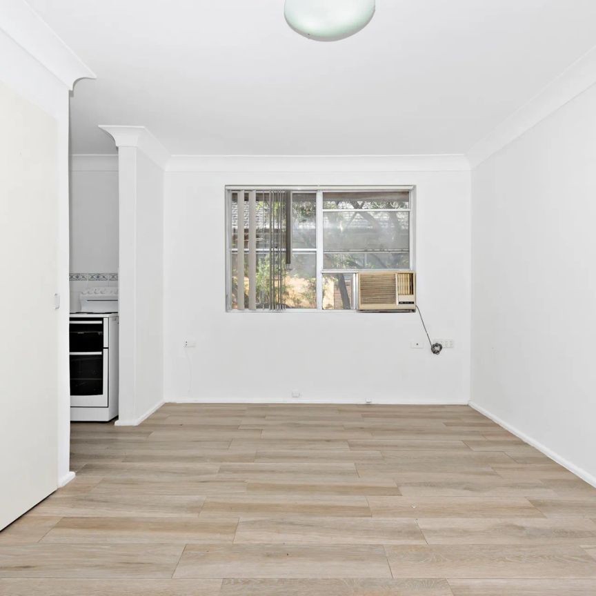 One-Bedroom Apartment in a Prime Harris Park Location - Photo 1