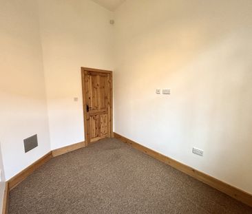 Station Road, Renishaw, Sheffield, S21 - Photo 6