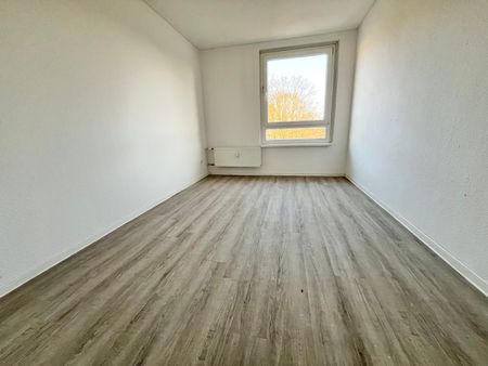 **TOP** renovierte 3-Zimmer-Wohnung mit Balkon! - Foto 4