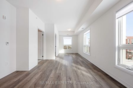 15 Kneeshaw Drive #409 - Photo 4