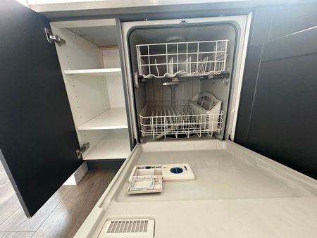 946 | Mahogony | Duplex | 2 BEDS 2 BATHS | Lake Community Living - Photo 3