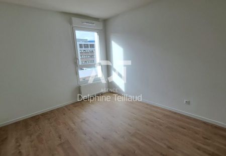 Appartement T2 à GRENOBLE - Photo 2