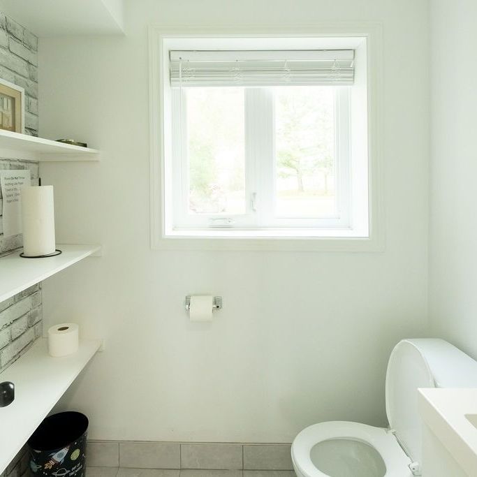 For Lease - 1718 Fairview Drive, Severn, Ontario - Photo 1