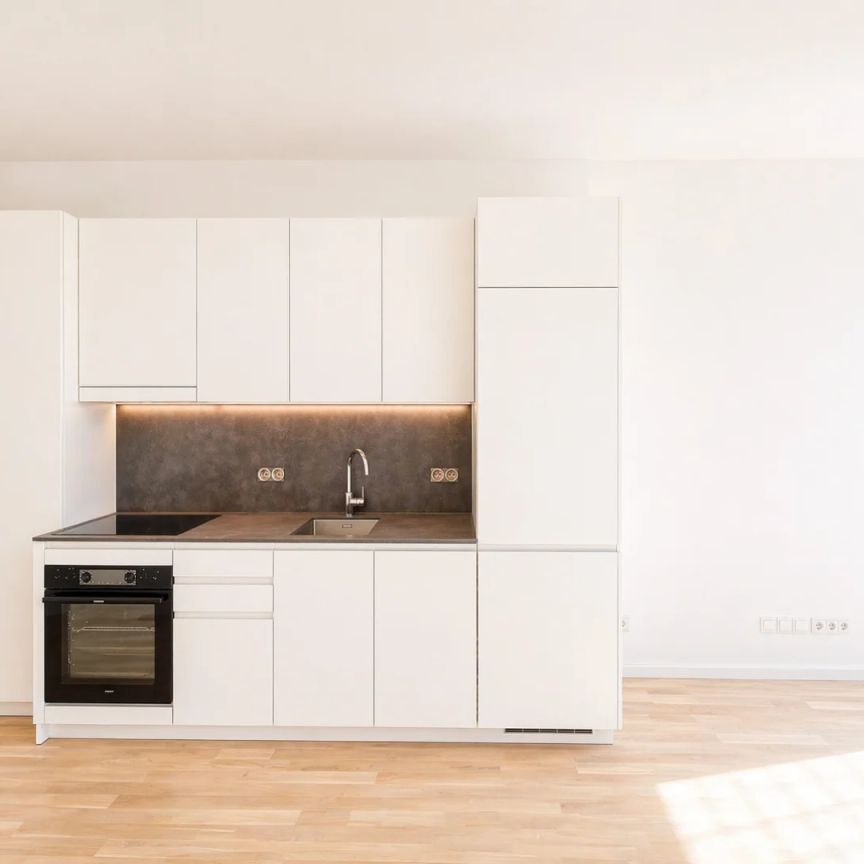 DC2 Tower: SKY RESIDENCES - 33. Etage - Photo 1