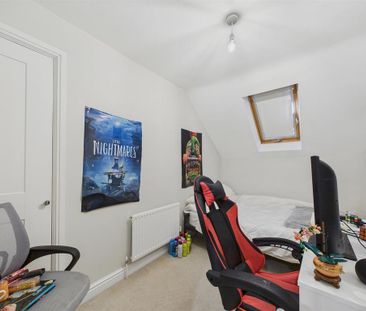 3 bedroom end of terrace house to rent - Photo 6