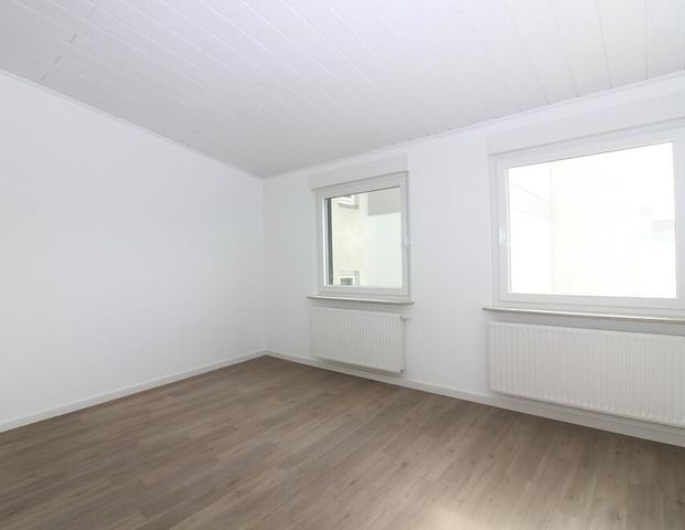 Sonnige Loggia inklusive: Moderne 2-Zimmer-Wohnung als Erstbezug in zentraler Lage Ludwigshafens - Foto 1