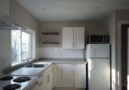For Lease - 53 Collins Street Unit# #2, Collingwood, Ontario - Photo 5