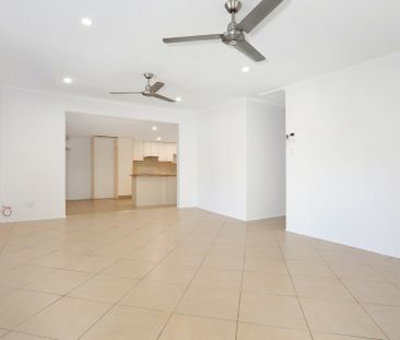 SPACIOUS 3-BEDROOM HOME + SELF-CONTAINED STUDIO IN THE HEART OF SOU... - Photo 1