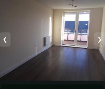2 Bed Flat, Mondrian Court, HA3 - Photo 1