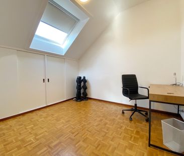 Beautiful semi-detached villa with 6.5 rooms in Pregny-Chambésy. - Photo 4