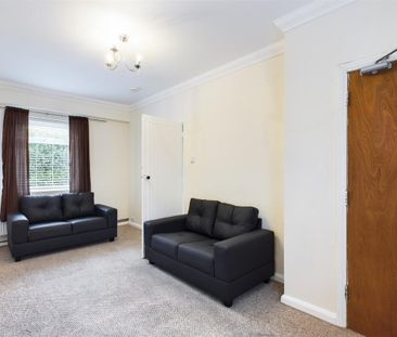 Colbourne Avenue, Brighton - Photo 1