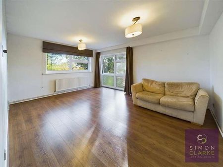 Friern Barnet Lane, Whetstone, - With Garage, N20 - Photo 3