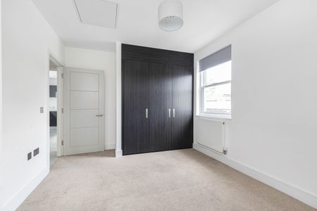 Munster Road, London, SW6 - Photo 3