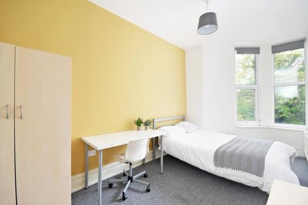 Student Apartment 5 bedroom, Broomhill, Sheffield - Photo 5