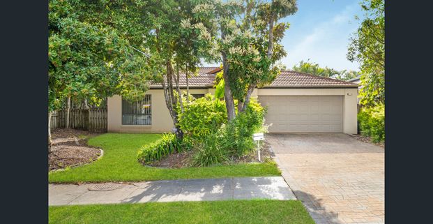 Modern Family Home in a Great Location – Don’t Miss Out! - Photo 1