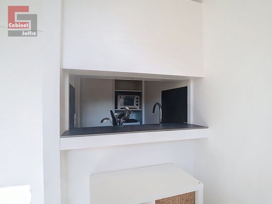 Location Appartement 1 pièce 20m² FONTAINEBLEAU 77300 - Photo 1