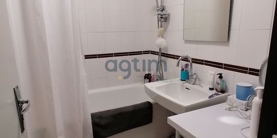 Location Appartement 1 pièce 33m² MONTAIGU VENDEE 85600 - Photo 3