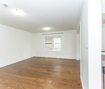 For Lease - 561 Speyer Circle, Milton, Ontario - Photo 3