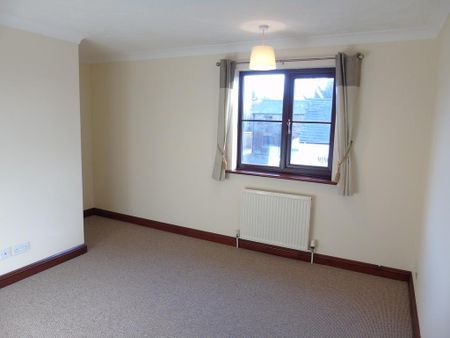 2 bedroom terraced house to rent - Photo 2