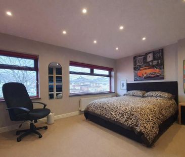 3 bedroom semi-detached house to rent - Photo 6