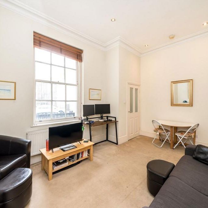 1 bedroom flat to rent - Photo 1
