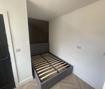 2 Bed Flat, St Osburgs Road, CV2 - Photo 2