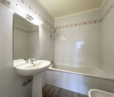 Cannes Croisette face au Port Canto - 3 pièces à louer vide à l'année - Photo 6