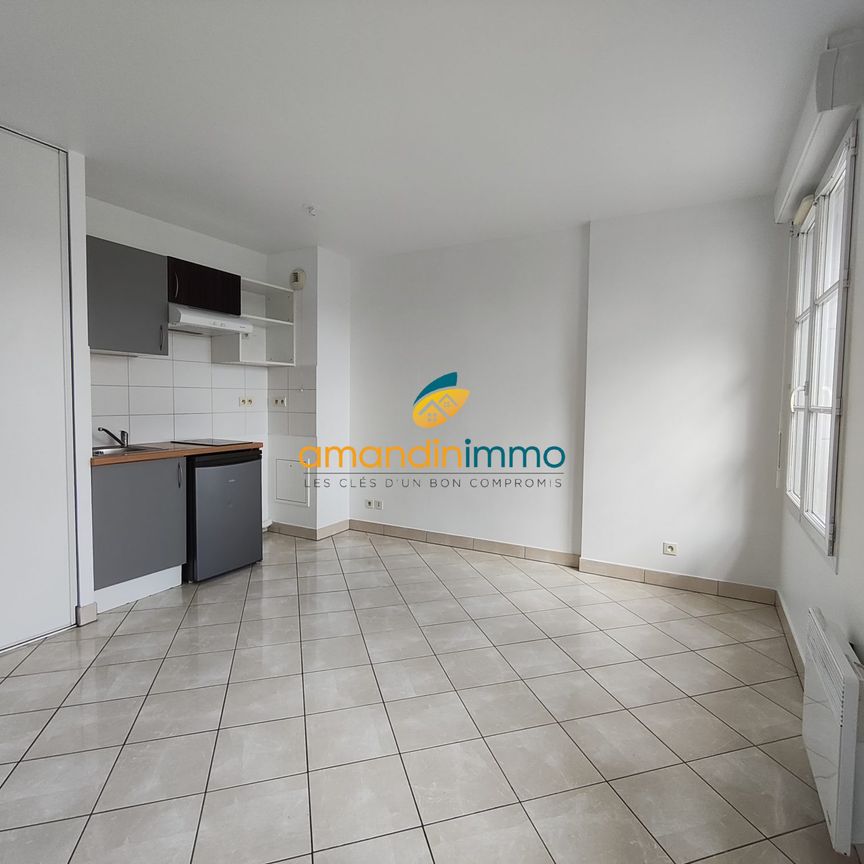 Location Appartement 1 pièce 27m² ST FARGEAU PONTHIERRY 77310 - Photo 1