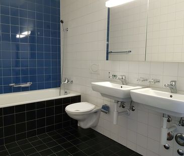 4.5 Zimmer, 111 m², 3. Stock - Photo 4