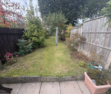 3 bedroom terraced house to rent - Photo 5
