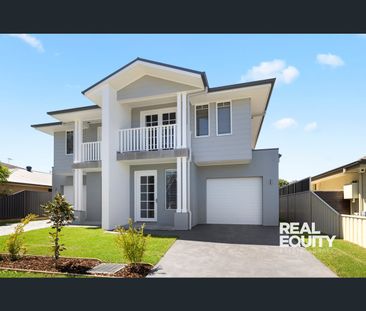 7 Gona Street, Holsworthy, NSW 2173 - Photo 1