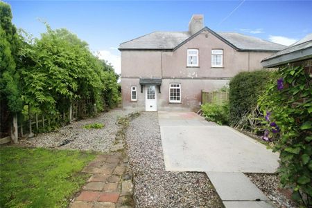 2 bedroom semi-detached house to rent - Photo 3