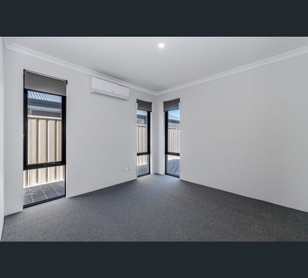56B Lunarossa Drive, Two Rocks, WA 6037 - Photo 5