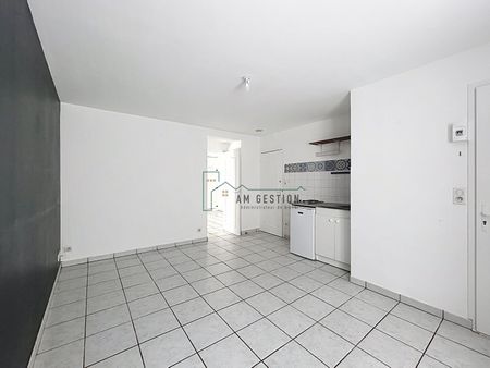 Location Appartement 2 pièces 38m² - Photo 2