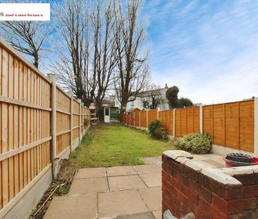 4 bedroom terraced house to rent - Photo 2