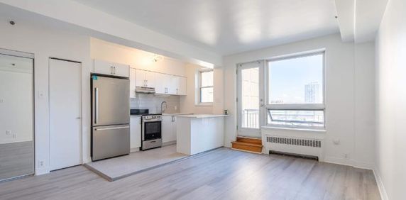 🏙️ Apt 2 ch, 8ᵉ étage | UN MOIS GRATUIT | métro Guy-Concordia - Photo 2