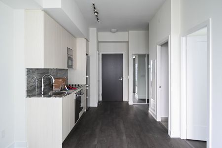 For Lease - 5 Mabelle Avenue Unit# 2032, Toronto, Ontario - Photo 4