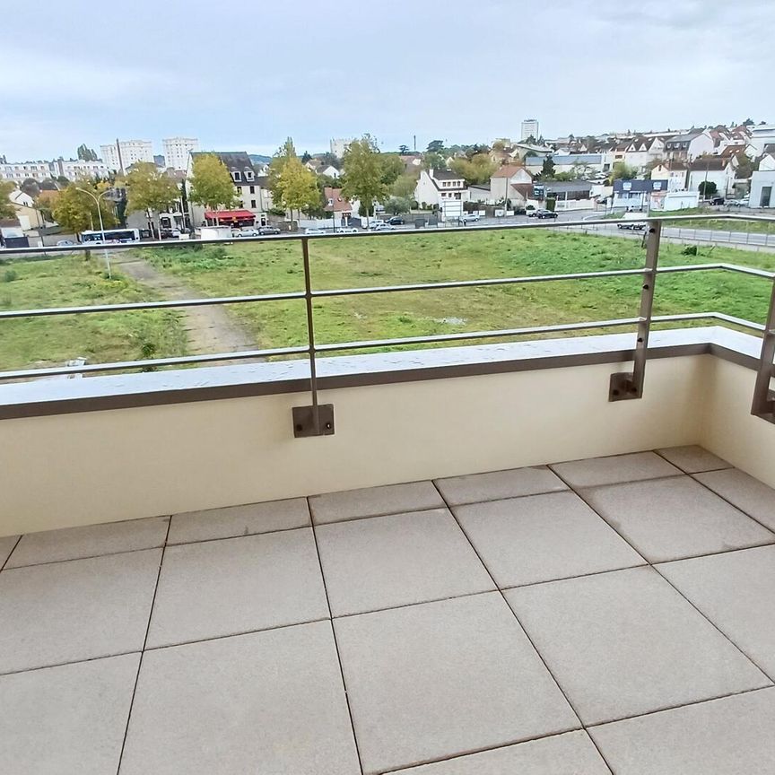 location Appartement T3 DE 60.07m² À MANTES LA VILLE - Photo 1