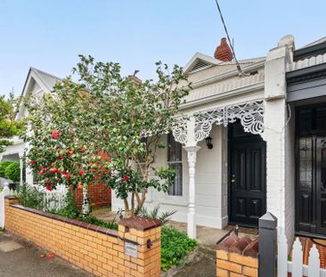 9 Ashworth Street, - Photo 1