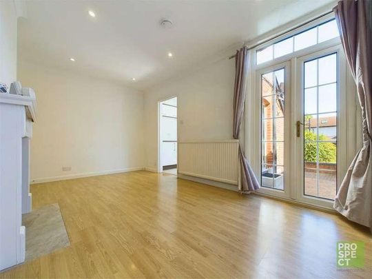 College Road, Maidenhead, Berkhsire, SL6 - Photo 1