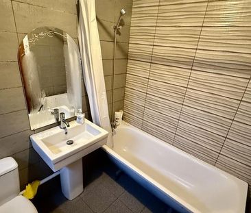 3 bedroom house to rent - Photo 3