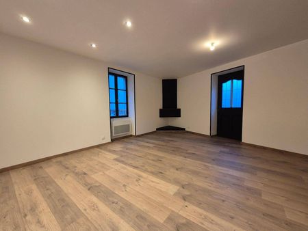 Appartement 3 pièces - 71000 Mâcon - Photo 2